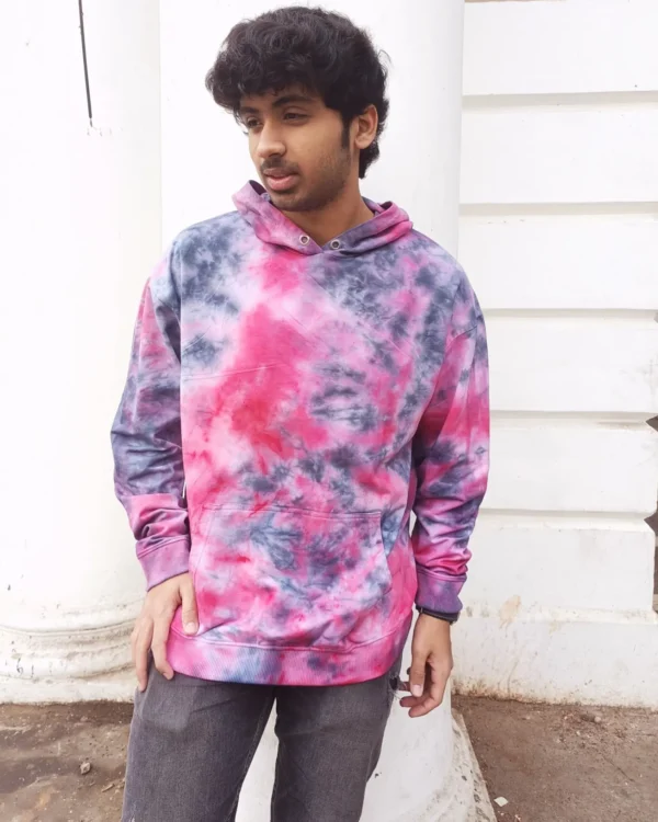 tie dye Illogical heart