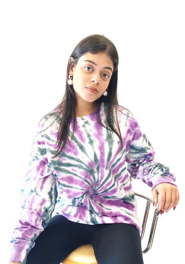 purple mix spiral sweatshirt model